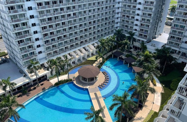 Shell Residences MOA by darpm