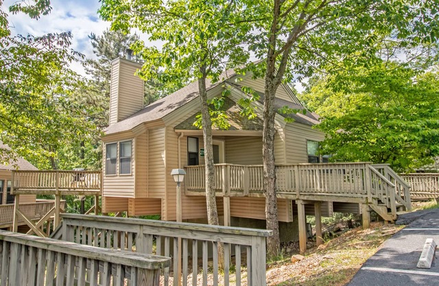 Shenandoah Villas Two Bedroom Condo