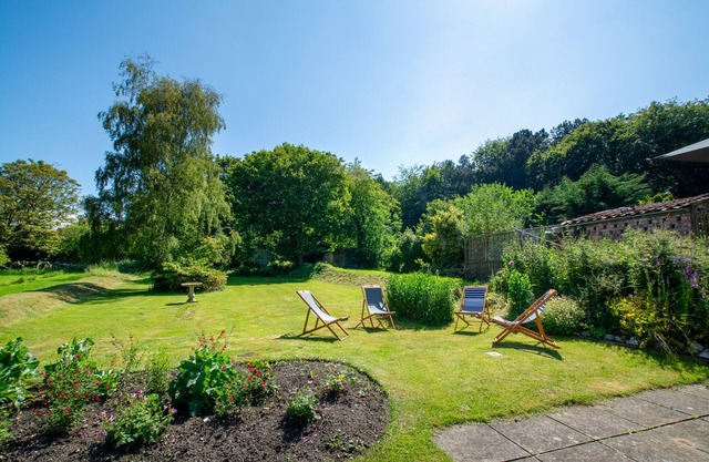 Shepherd Cottage - Three Bedroom House, Sleeps 6
