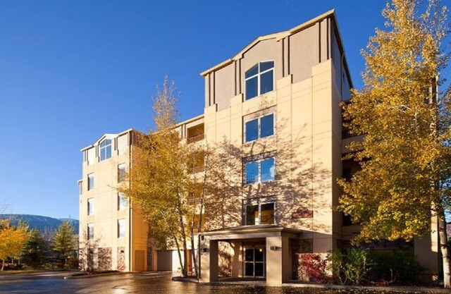 Sheraton Lakeside Terrace Villas at Mountain Vista 2 Bedroom