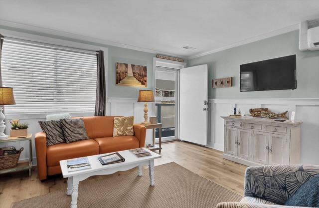 Shorebreak 203 - Updated 1 bedroom condo in the heart of Wrightsville Beach