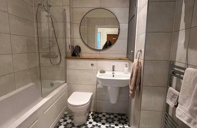 Shortlet Express, Barking Apartment