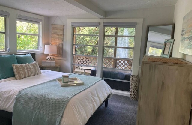 Siesta key Guest House 5 star on the water Private