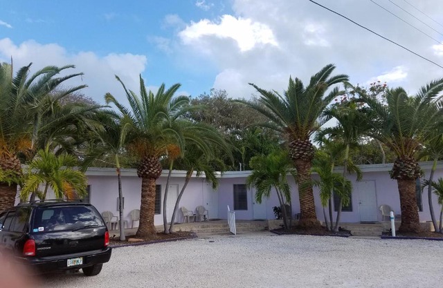 Siesta Motel