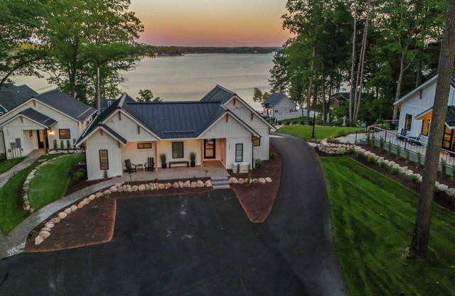 Silver Oaks Resort ~ Cottage Four