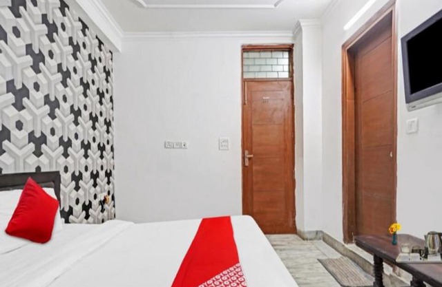 Silver Villa