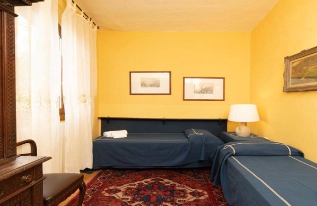 Simply Wonderful Historic Villa Convenient Access to Florence &gorgeous Grounds