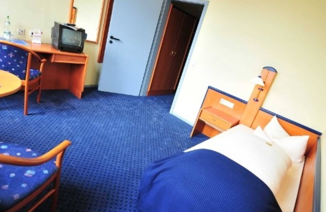 Single room 04 - Hotel Goldene Krone