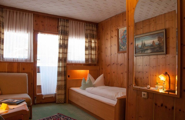 Single Room A - Hotel garni Haus Kiefer