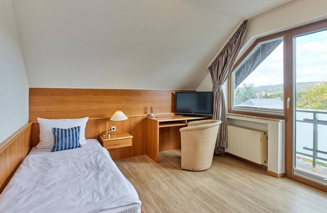 Single room - Hotel-Café Ernst