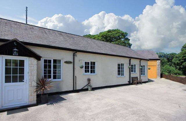 Siop Y Roe - Three Bedroom Cottage, Sleeps 6