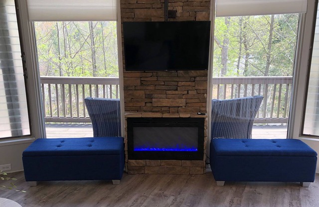 Sip Coffee on the Wraparound Deck with Treetop Views - Chalet 40