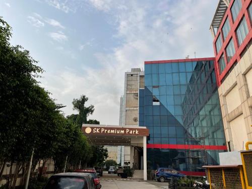 SK Premium Park, World Square Mall