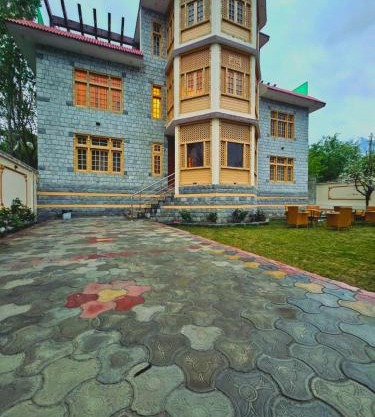 Skardu Baithak