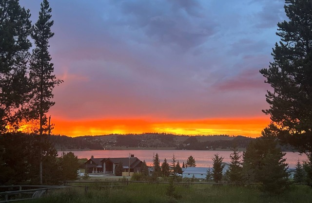 Ski Disco, Snowmobile from the Cabin