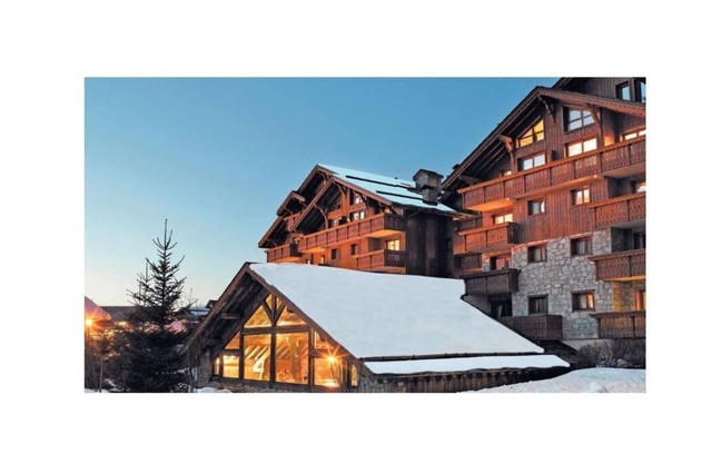 SKI IN FOOT RESIDENCE STANDING MERIBEL VILLAGE