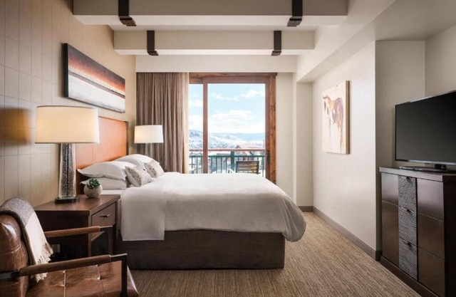 Ski-In/Ski- Out for Christmas in a Magnificent Villa in Steamboat Springs CO