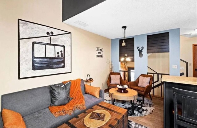 Ski in Ski out Lutsen Townhome Pool Fitness Sauna and more