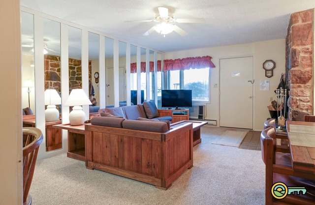 Ski/MTB/Golf Condo (#105) - Slope side | Walk out to ski slopes & mountain bike park!