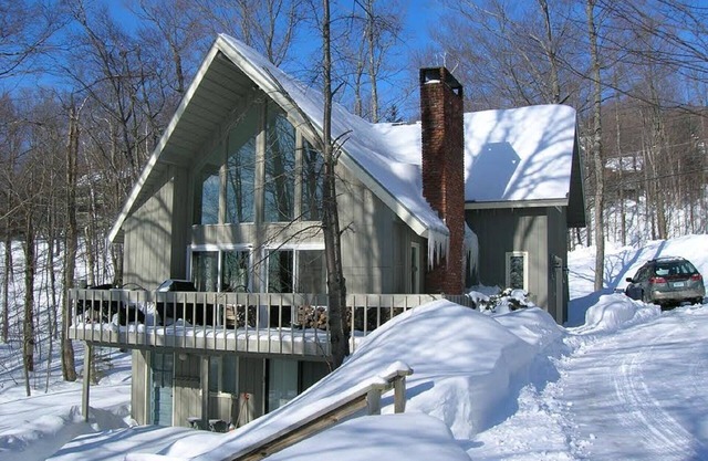 Ski On/Ski Off Sachem Trail, 4 Bedroom Ski Chalet On Okemo, Mtn.