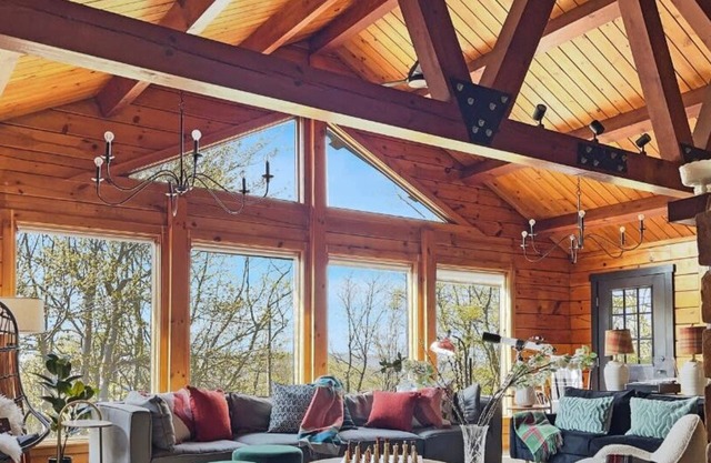Sky Pine Lodge - Chalet Atop the World