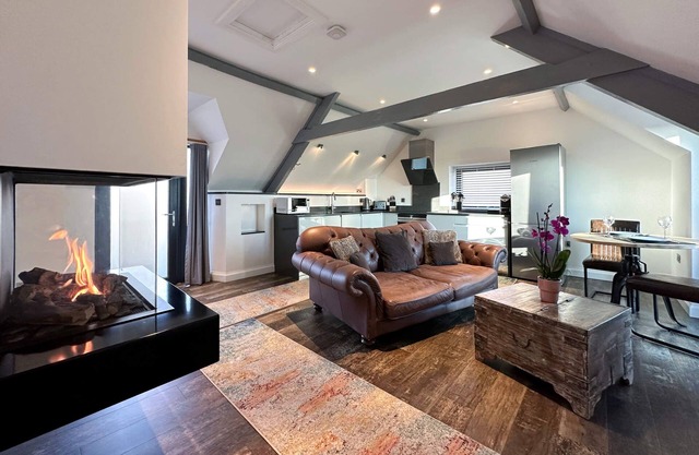 Skyfall - sleeps 2 guests in 1 bedroom
