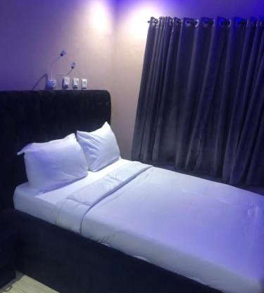 Skyflix Hotel & Suites