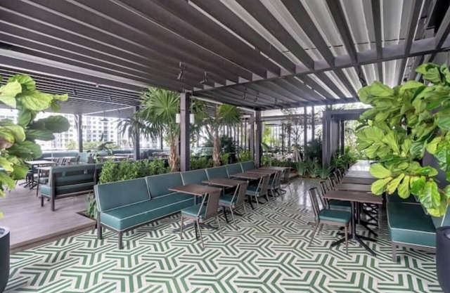 SkyVilla Penthouse 3BD 3BA in Hotel 601 Miami