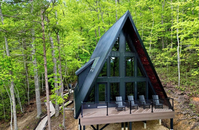 Slate Estate Brand NEW RRG Cabin