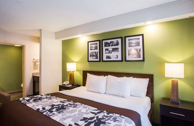 Sleep Inn Nashville Downtown Opryland Area