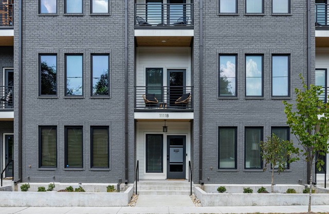 *SLEEPS 12* Keep the Secret *EAST NASH5* 4BR* 4BA*