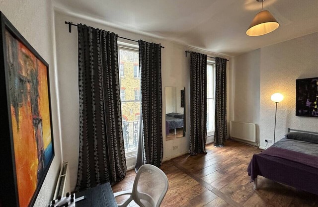 Sleeps 4, Pet-Friendly | 10 Min Walk to Paddington