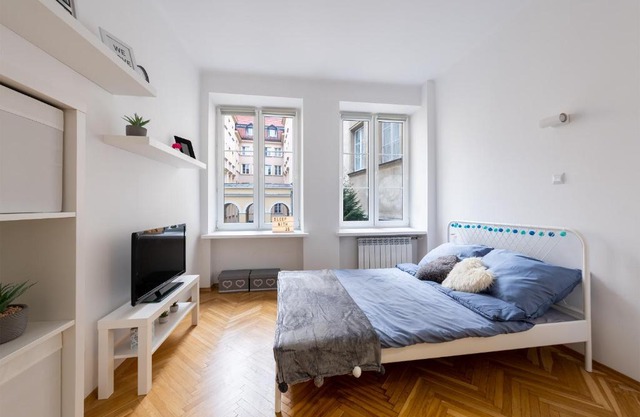 SleepWithUs Krakowskie Przedmieście 63 Apartment