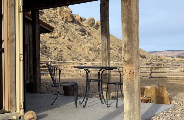 SLOT CANYONS INN