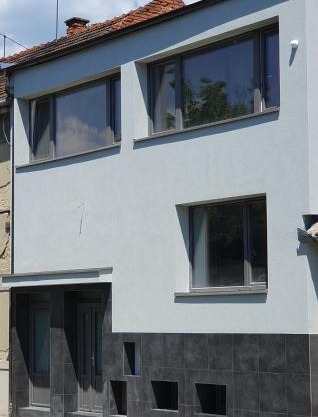 Small Apartments Denisa Business