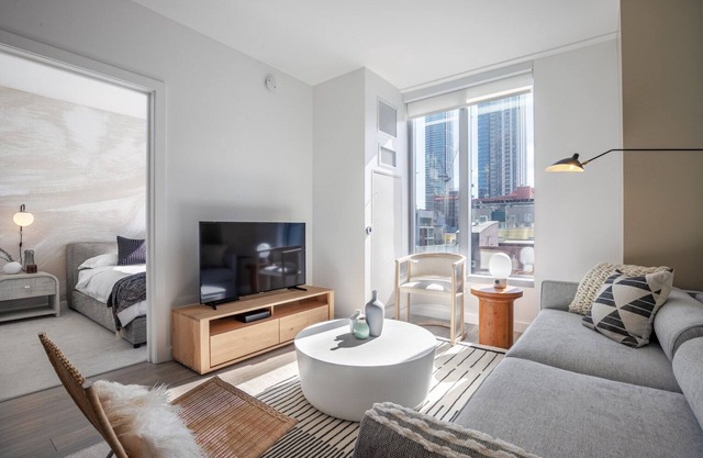 Smart Rincon Hill 1BR w/Gym, Rooftop Solarium, nr. SVB, by Blueground