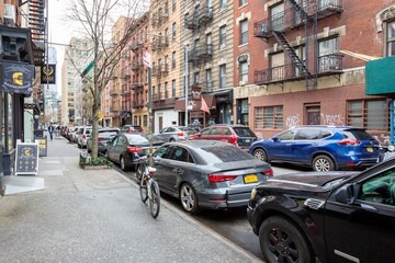 Smart SoHo Studio near the subway, by Blueground