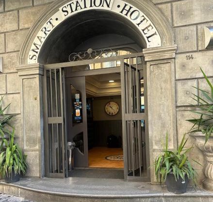 Smart Station Hotel