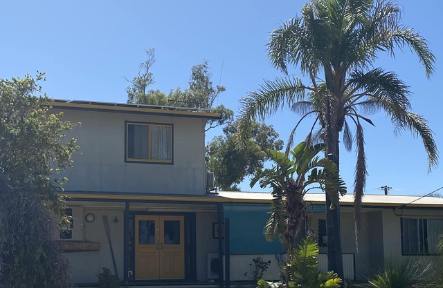 Smith street holiday house