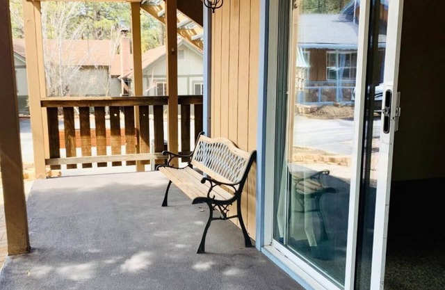 Snow Bear Lodge