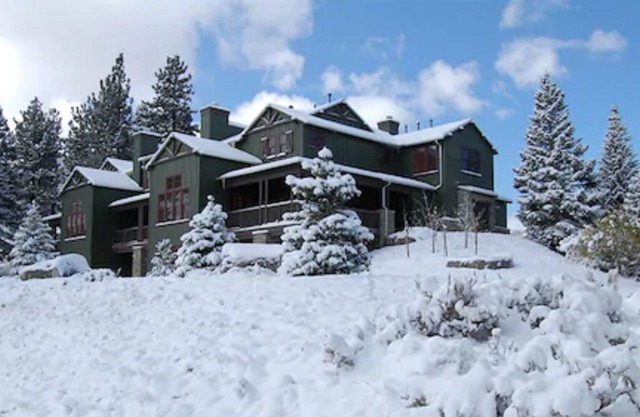 Snowcreek Resort
