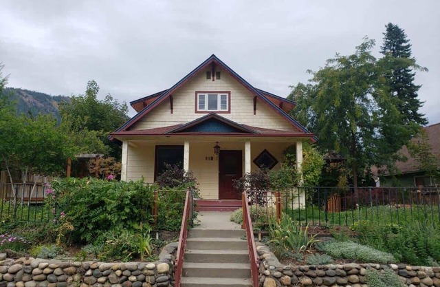 Snowcreek Suite BnB - Ponderosa - Hot Tub