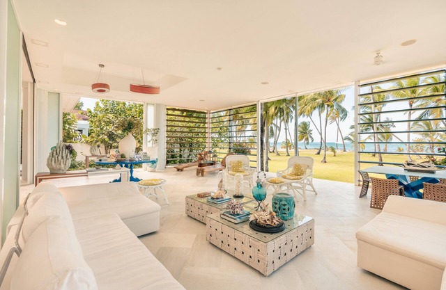 So Exclusive! Beachfront Villa at Las Terrenas