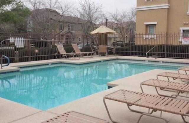 Soaring Loft - Gilbert Heritage District - Walkable to farmers market & shopsnn