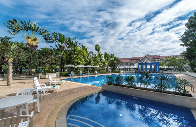 Somerset Vientiane