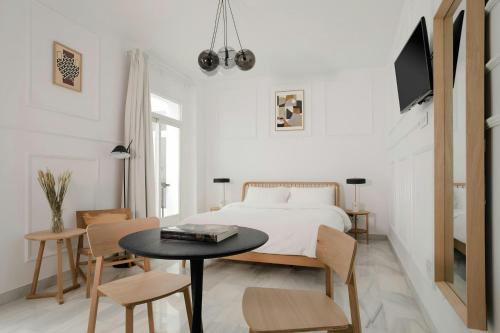 Sonder by Marriott Bonvoy Santa Ana Apartments Las Letras