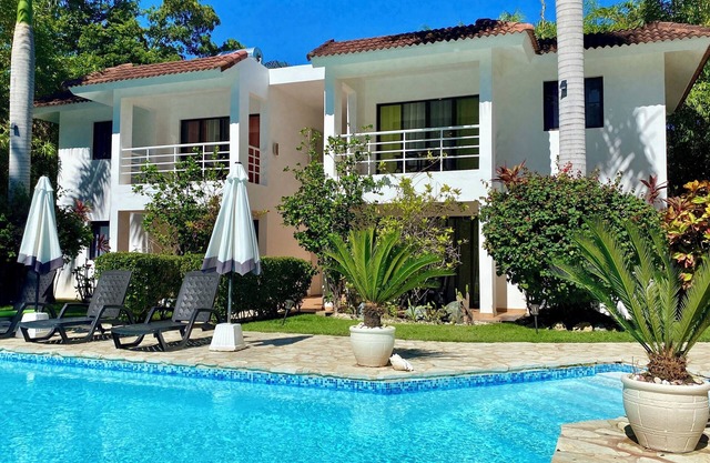 Sosua Villa Four to Eight Bedrooms For 4-8 Bachelors or Couple Prvt Entire Villa