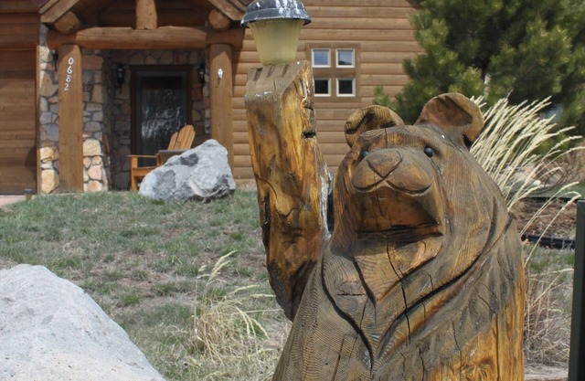 SOUTH FORK RANCH - RIO GRANDE COUNTRY CLUB - SLEEPS 8 - 3 BEDROOMS