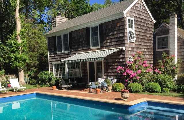 Southampton Bay Beach Charming Family Vacation House - free sandy beach access