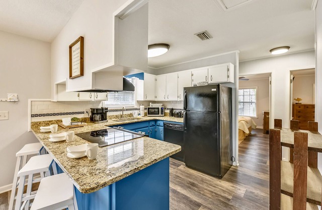 Southern Tranquility by Book That Condo